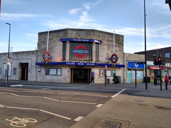 Colliers Wood Station Zone Map Of Colliers Wood Station, London