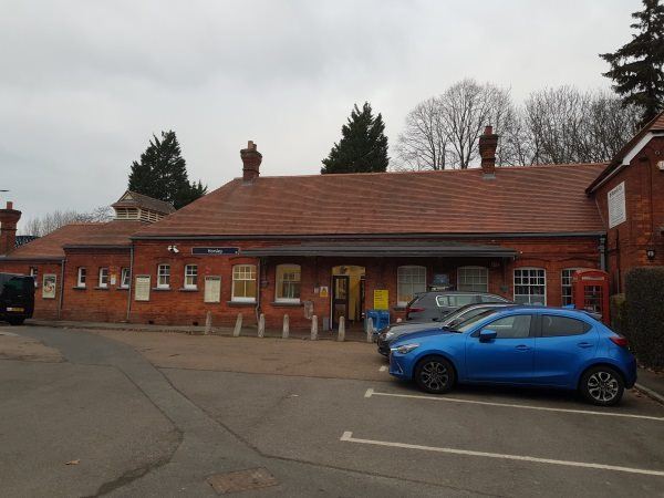 Horsley station