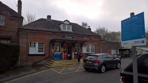 Worplesdon station